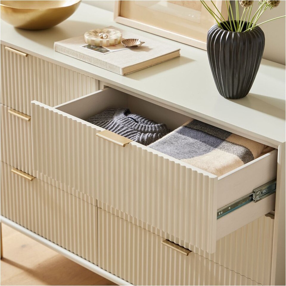 Quinn 6-Drawer Dresser (142 cm)